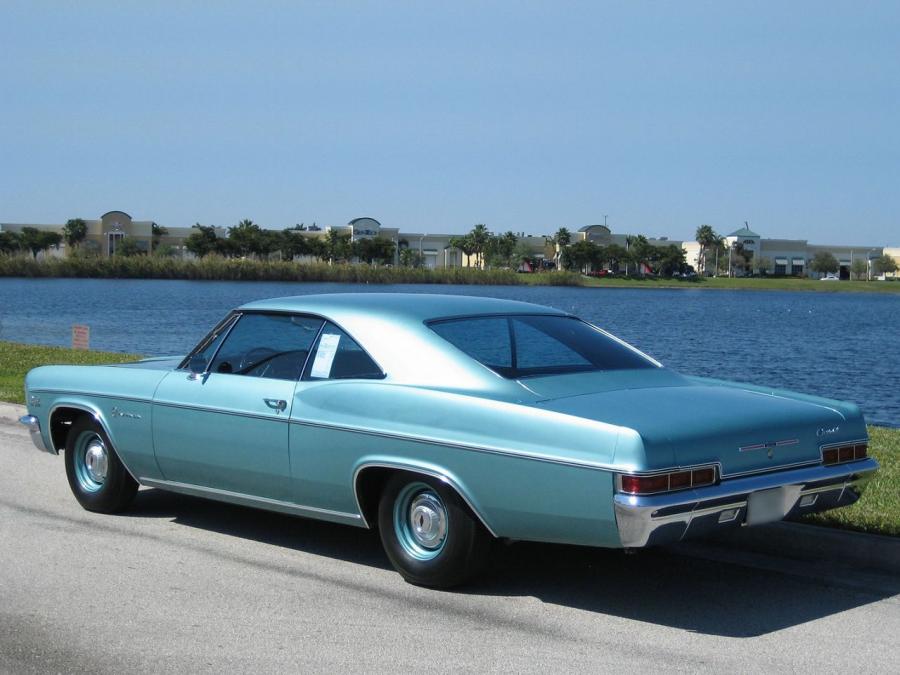  Chevrolet Impala SS 1966 года  (фото 2 из 2)